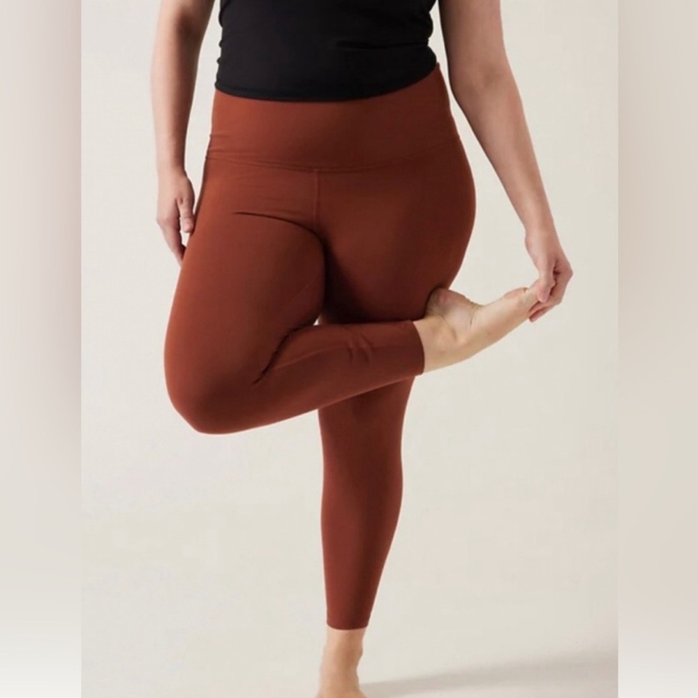 Athleta Ultra High Rise Elation 7/8 Legging Size 3X NWT Ancient Mahogany